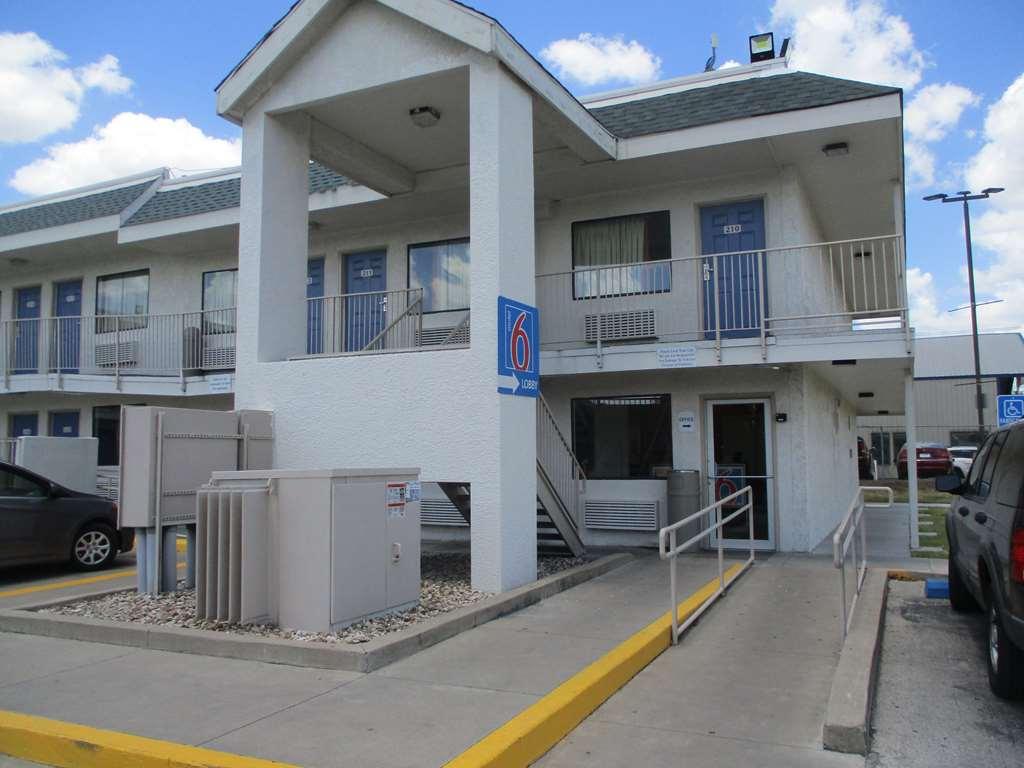 Motel 6-Swift Current, Sk Exterior photo
