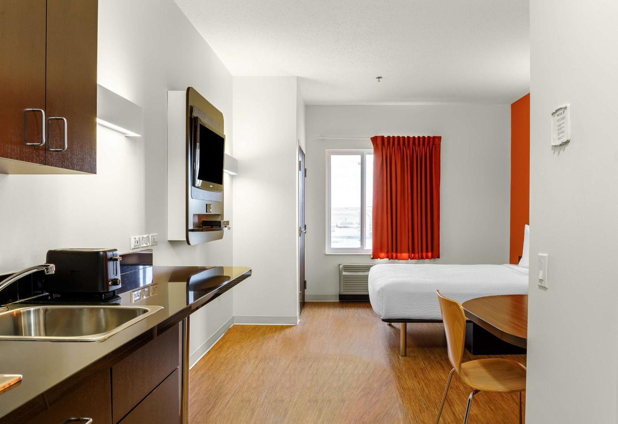 Motel 6-Swift Current, Sk Exterior photo