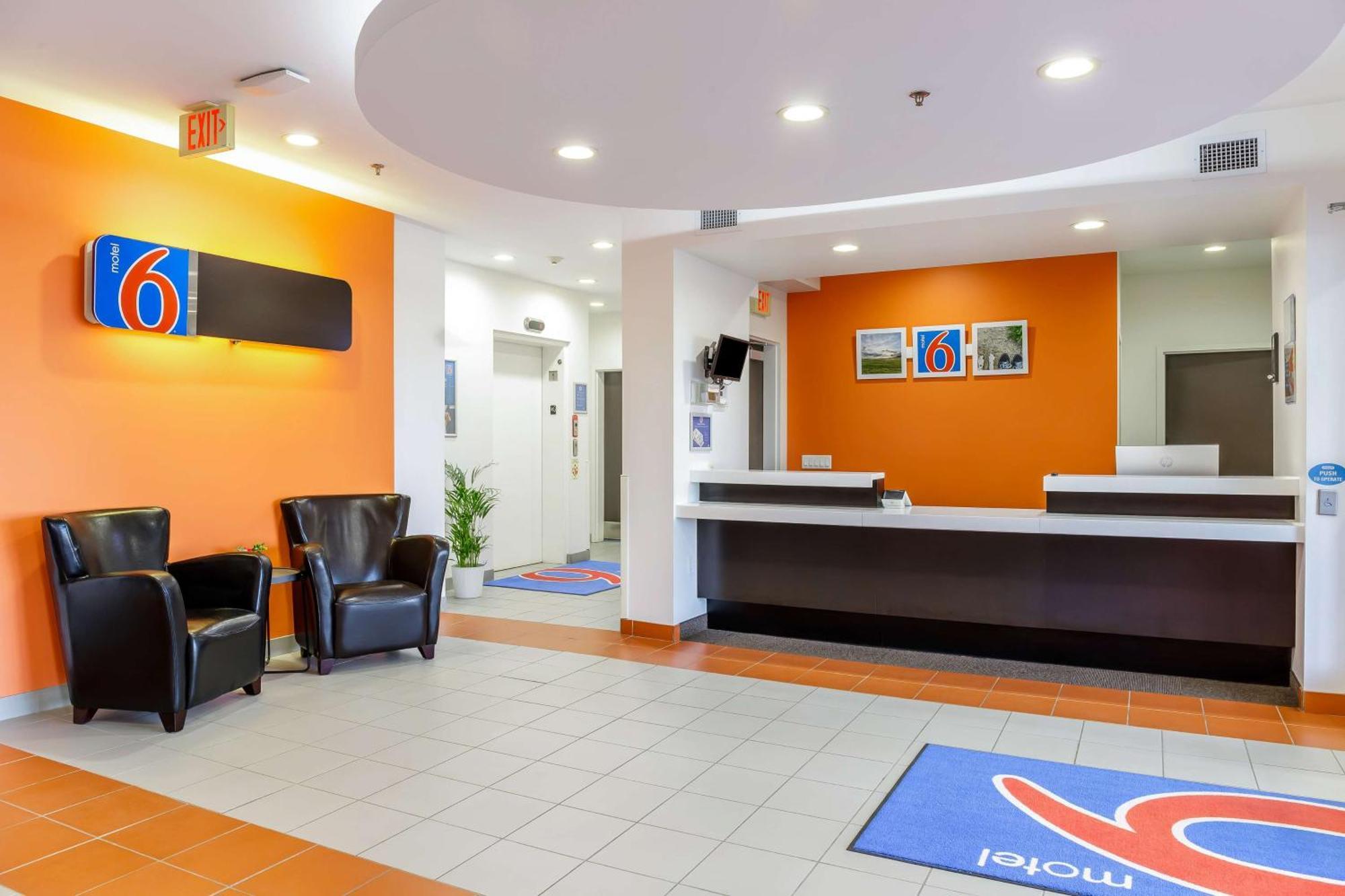 Motel 6-Swift Current, Sk Exterior photo